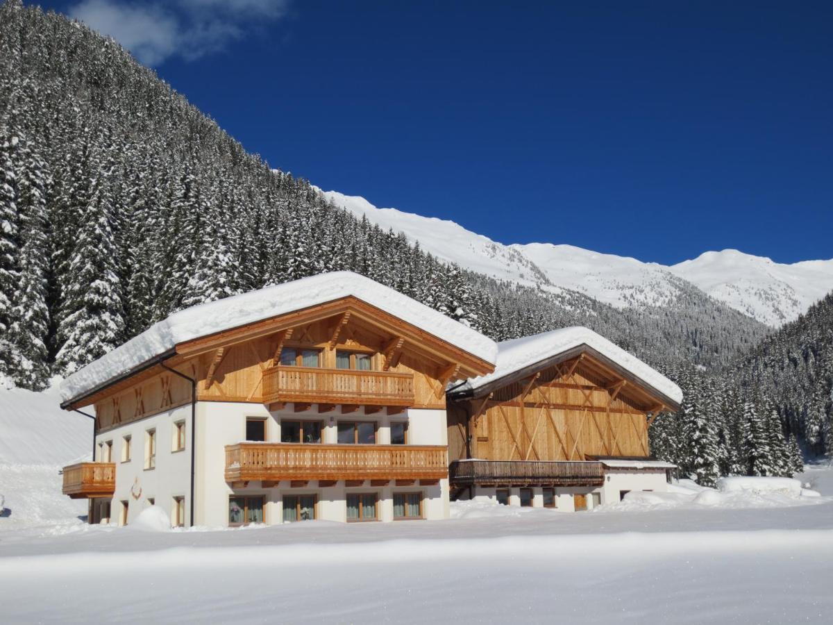 Schneiderhof Appartement Valdurna Buitenkant foto